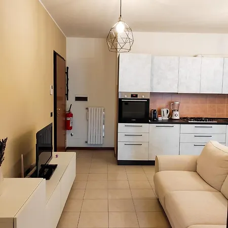 Elegante Bilocale Nel Cuore Di *